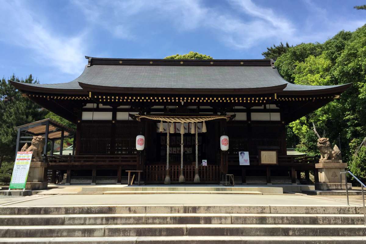 弓弦羽神社 拝殿|⛩弓弦羽神社|兵庫県神戸市東灘区 - 八百万の神 How To Evaluate Property Investment Opportunities Successfully